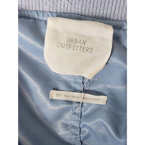 Urban Outfitters Cara Reversible Satin Floral Velvet Puffer Jacket Sz. Sm. - Picture 9 of 13